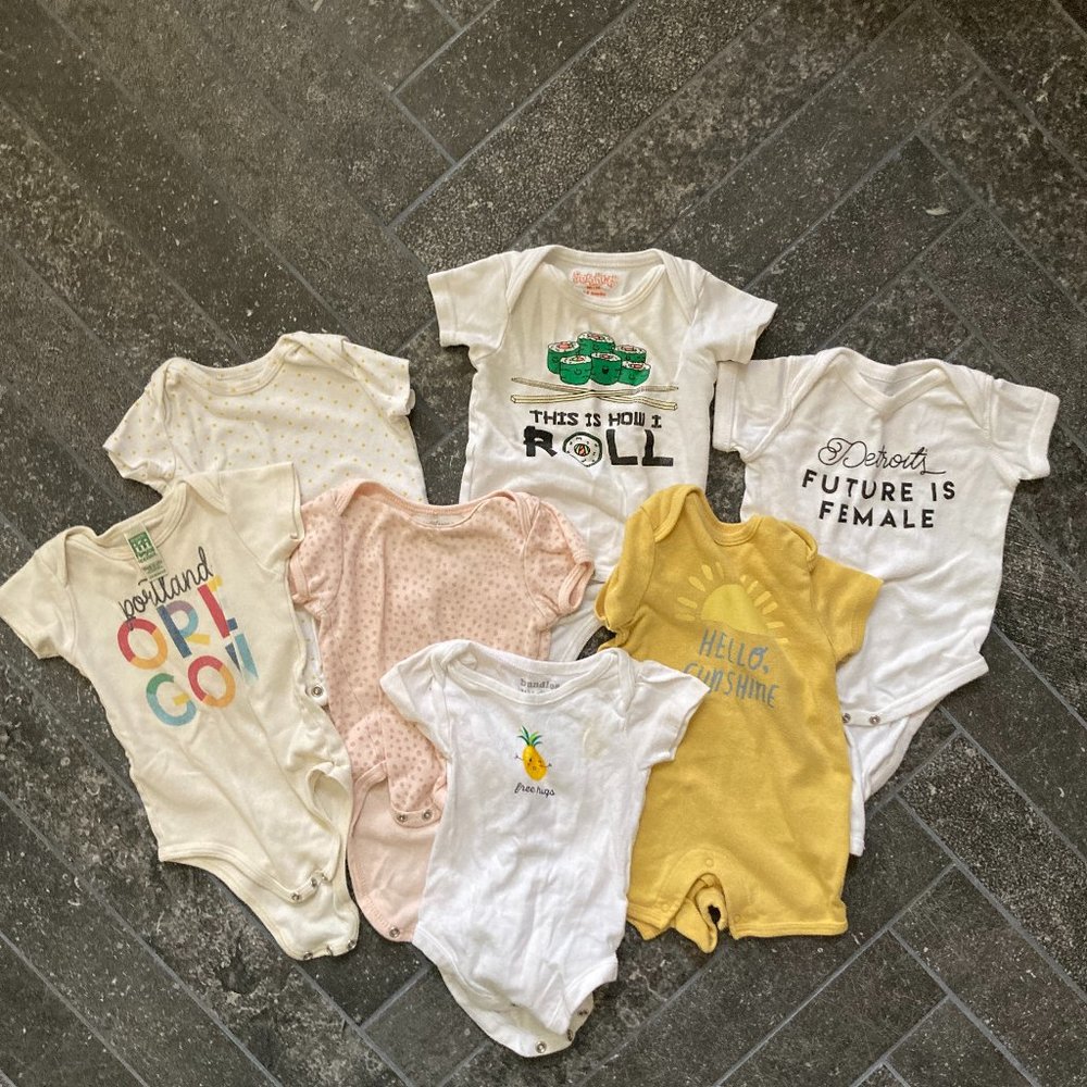 7 baby girl onesies 0-3 month